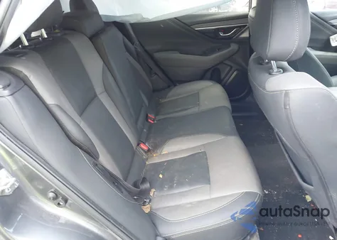 2021 Subaru Outback Onyx Edition Xt z USA, uszkodzony, nr VIN 4S4BTGLDXM3101912